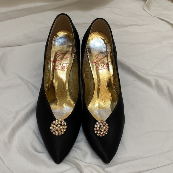 Dolce by Pierre Women’s vintage satin closed-toe heel. Size 7. - Picture 3 of 8